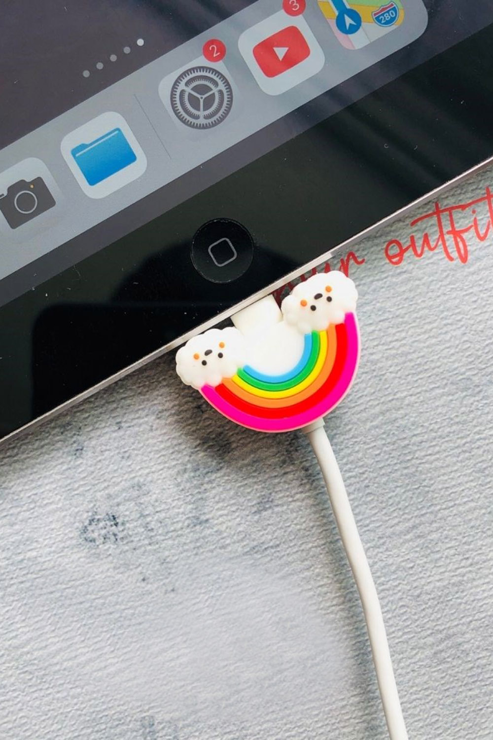 Lamelif Gökkuşağı Kablo Koruyucu