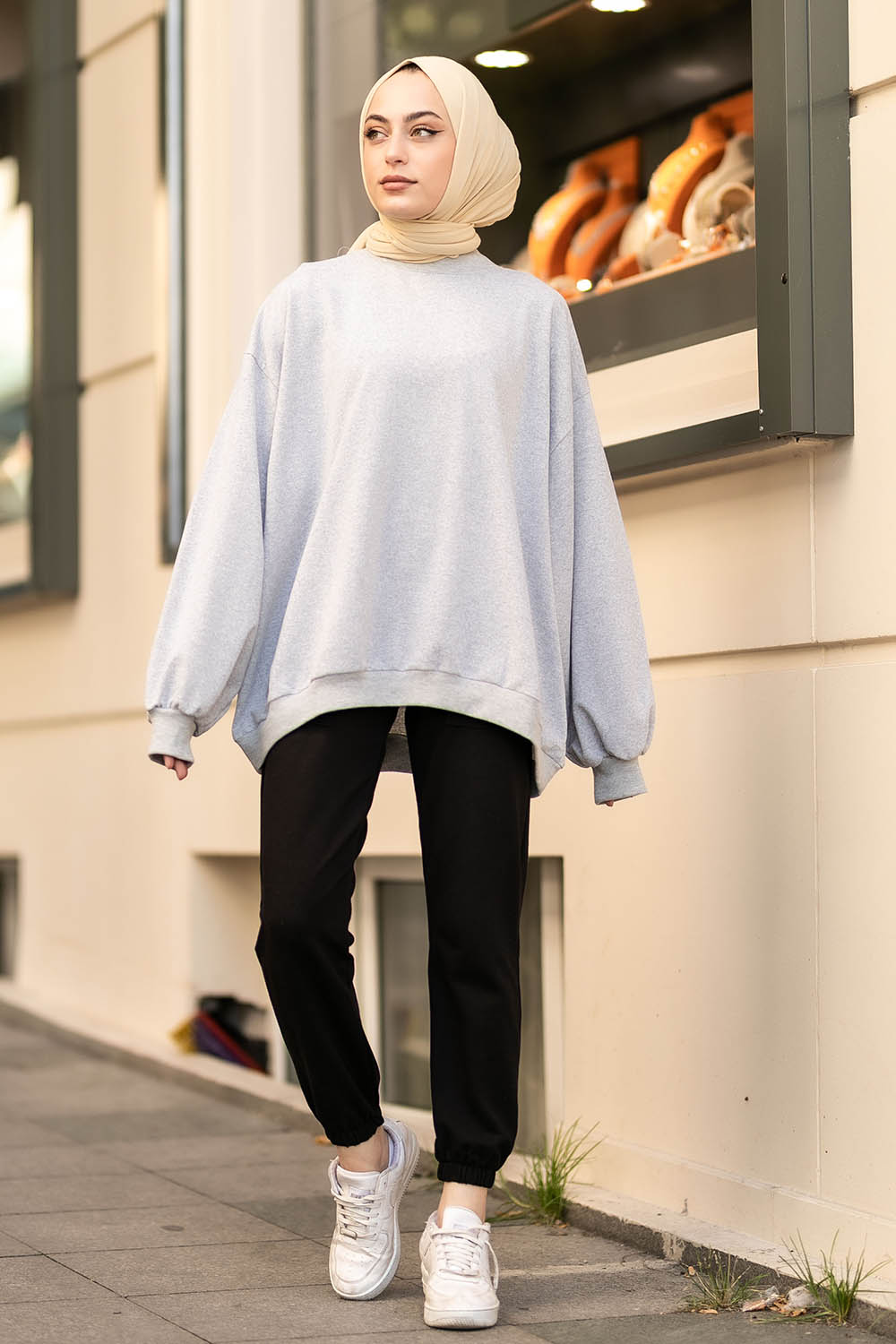 Lamelif Balon Kol Yaka Ve Etek Ucu Manşetli Bol Sweat Gri