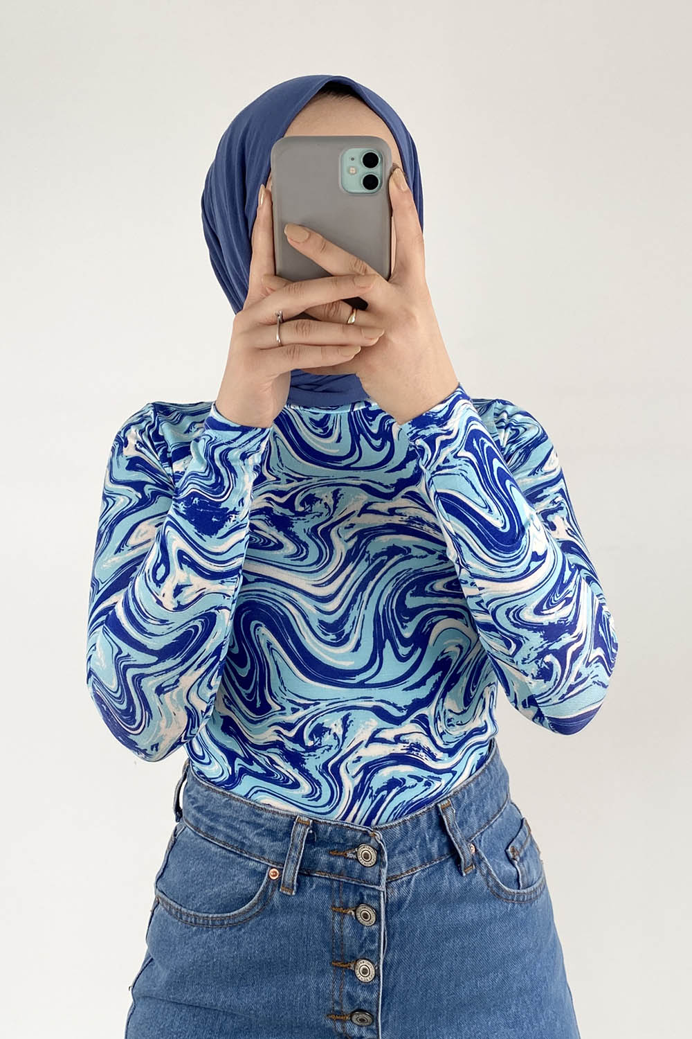 Lamelif Yarım Balıkçı Yaka Ebru Desenli Body Mavi