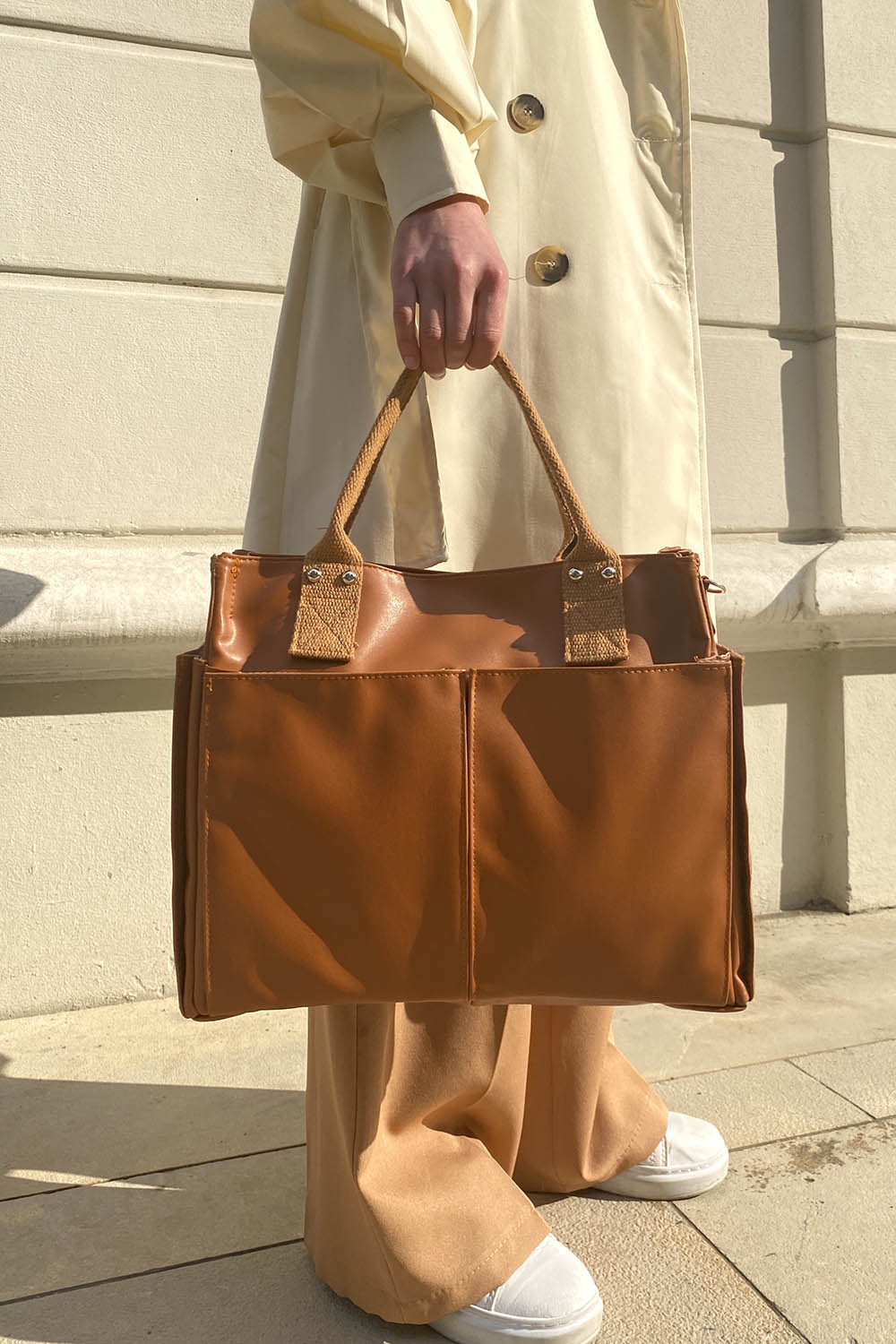 Tan With Suspenders Skin Hand Bag Arm Bag Bag