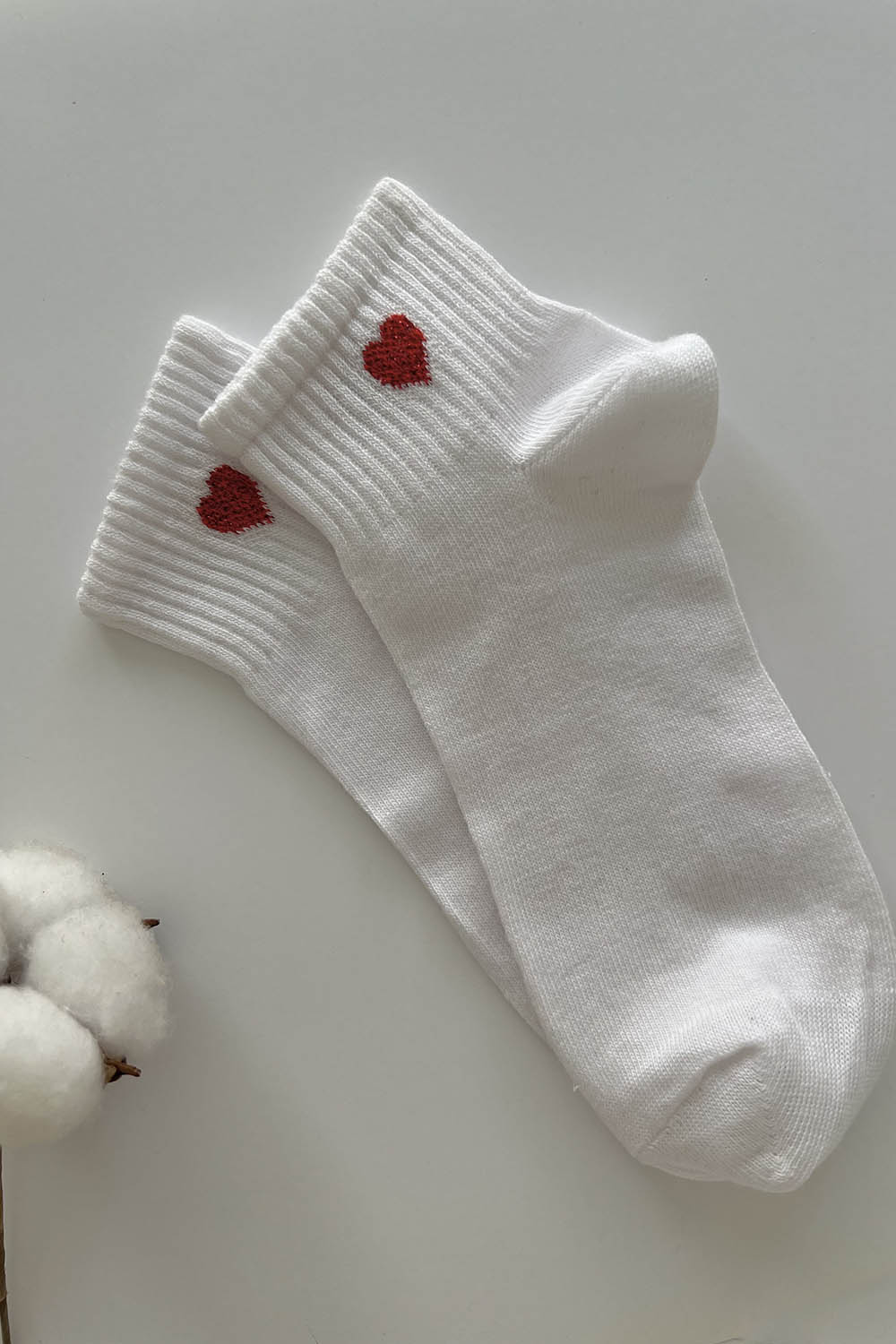 Lamelif Kalp Nakış İşlemeli Beyaz Tenis Çorap