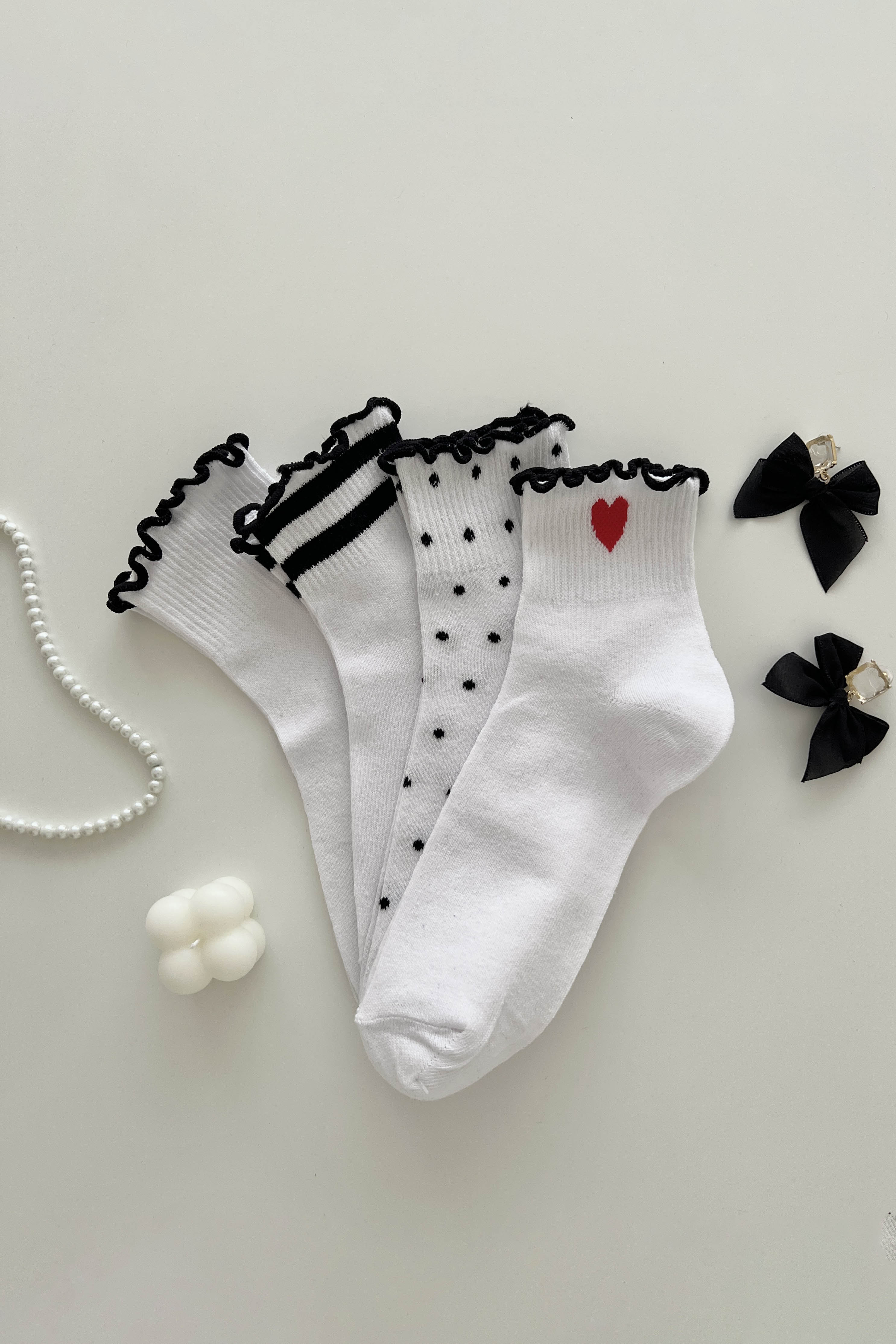 Lamelif  4lü Fırfırlı Desenli Kolej Çorap