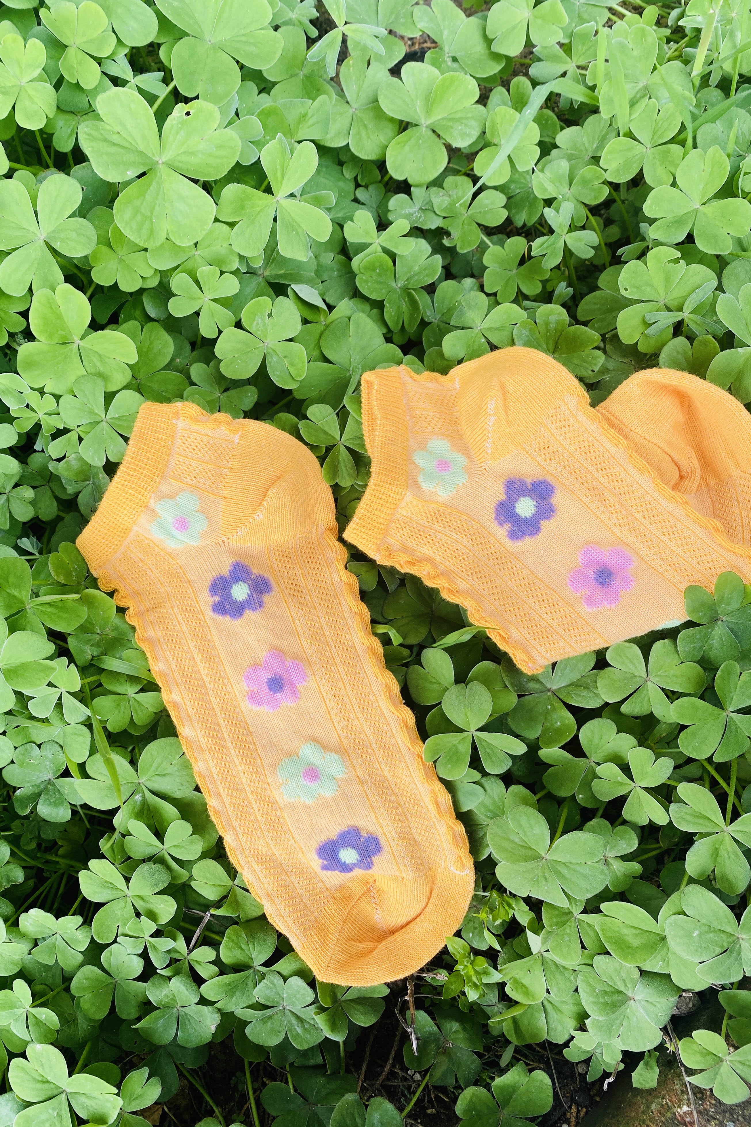 Lamelif  Çiçekli Örgülü Patik Çorap