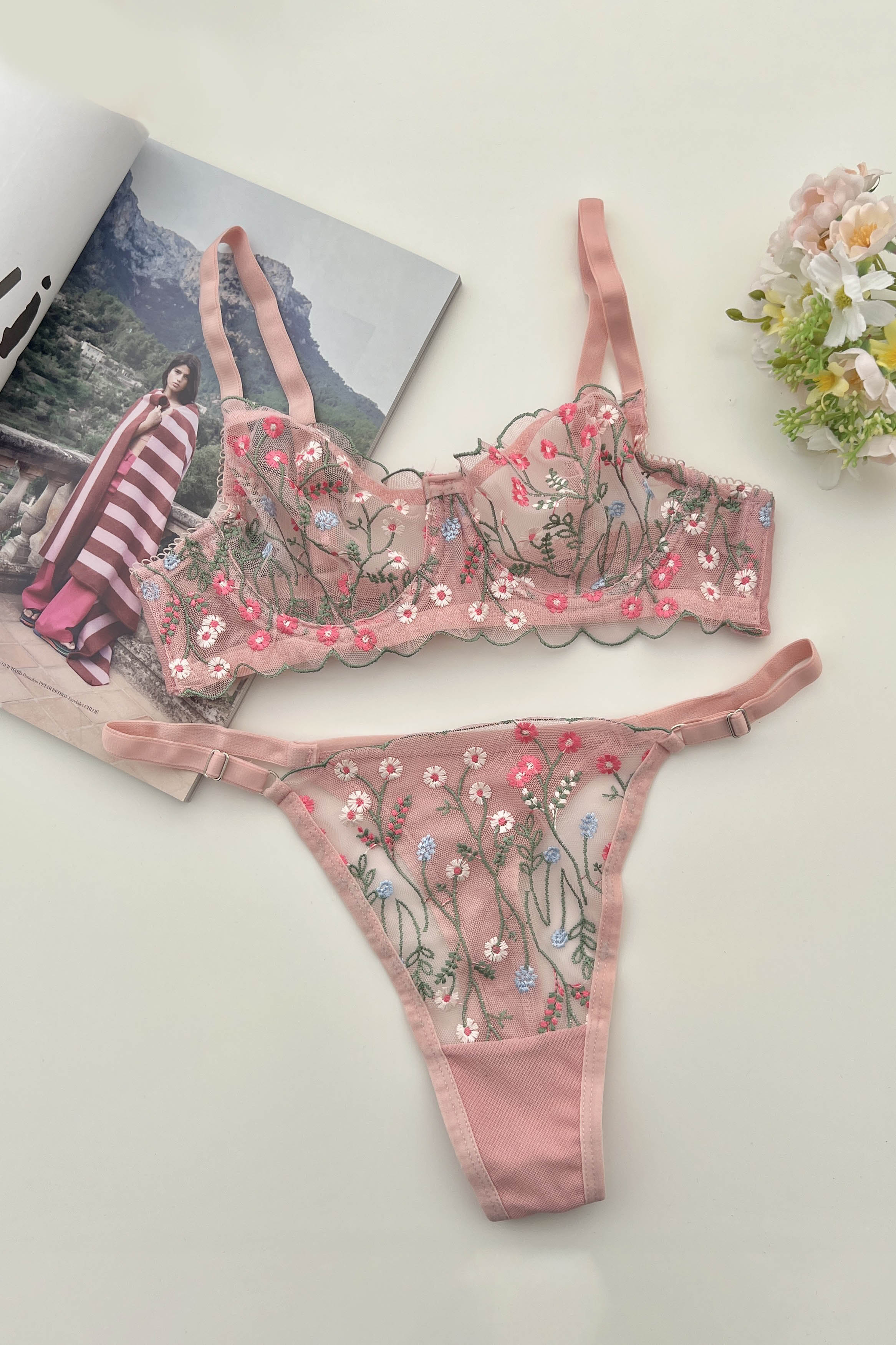 Lamelif Brode Nakışlı Çiçekli Takım Pudra