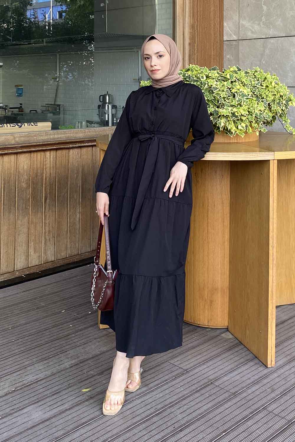 Black Medium Crew Neck Cotton Fabric Unprinted Dresess