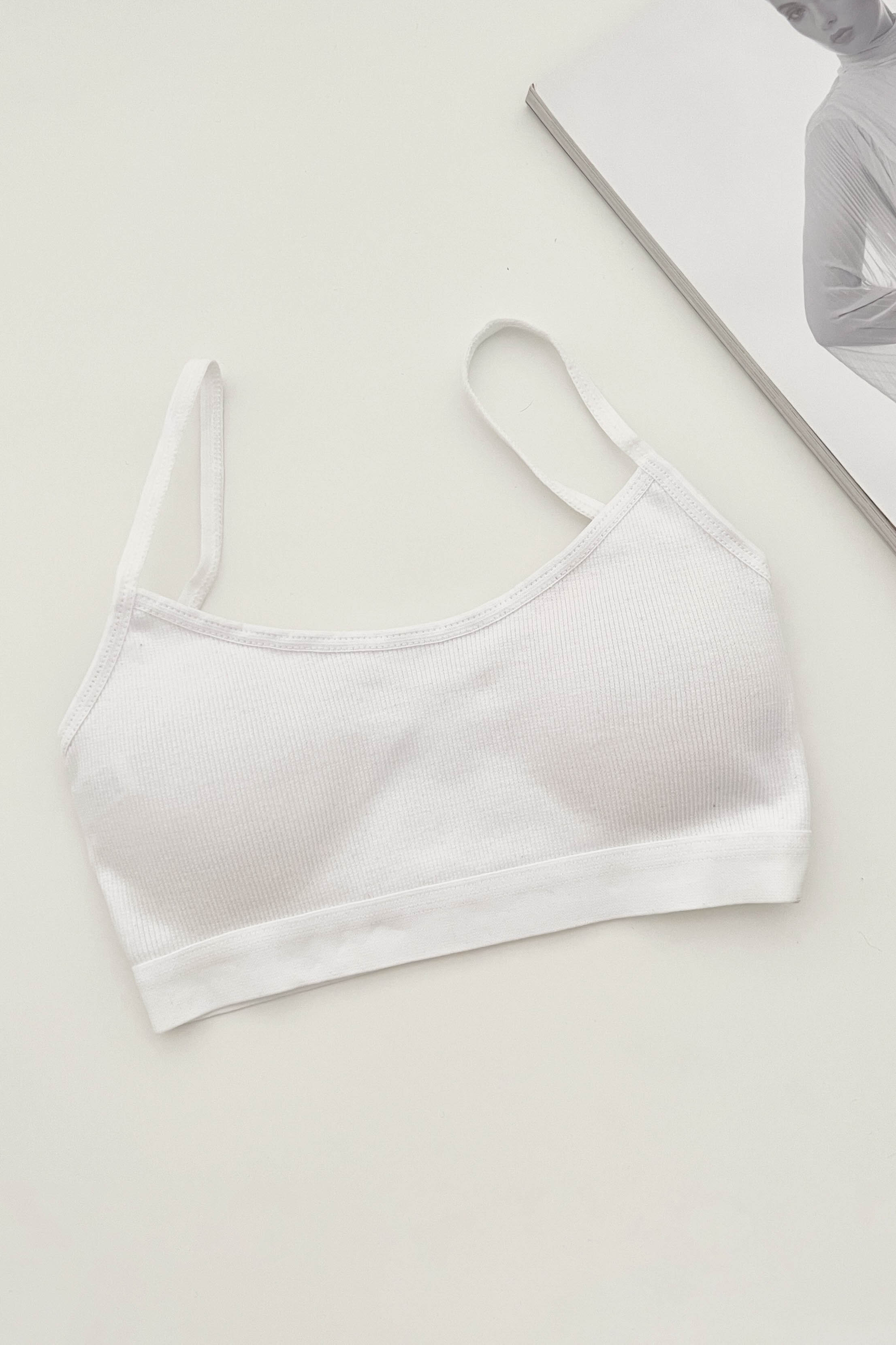 Lamelif Askılı Pedli Sporcu Sütyen