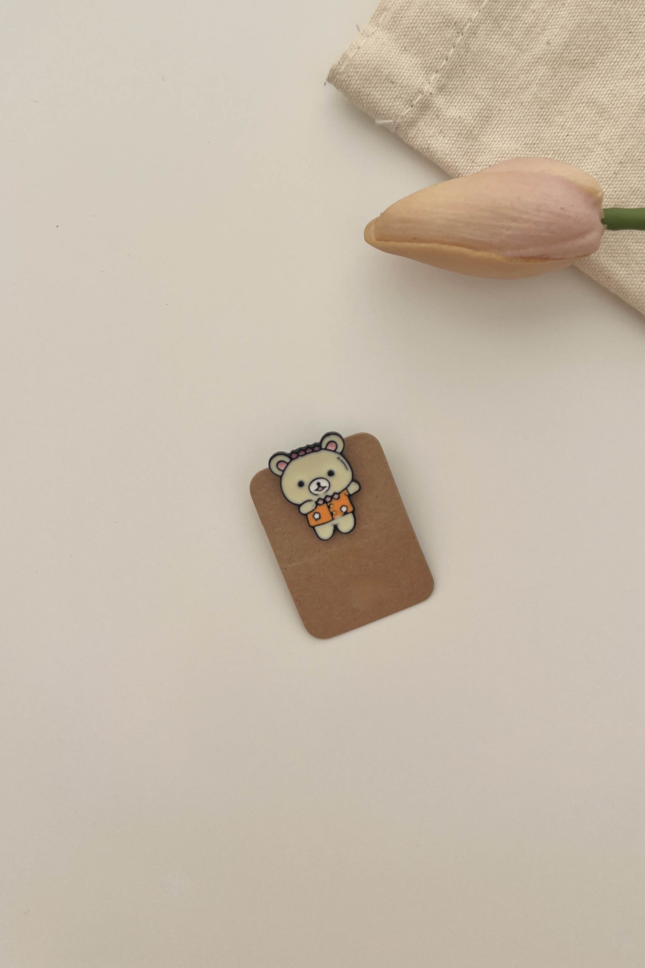 Lamelif Ayıcık Demir Broş