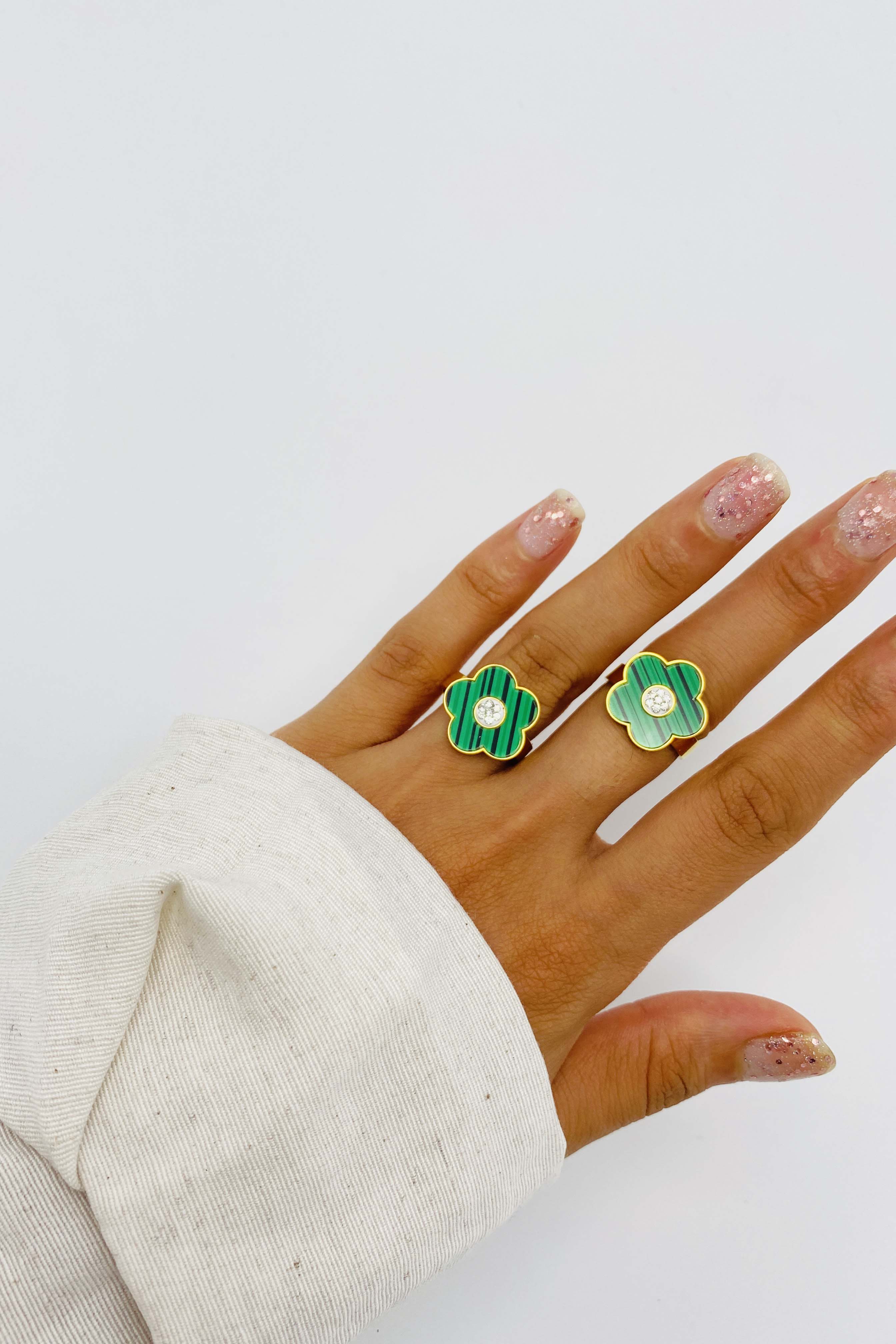 Lamelif Yüksek Kalite Çelik(316L) Gold Yeşil Yonca Yüzük