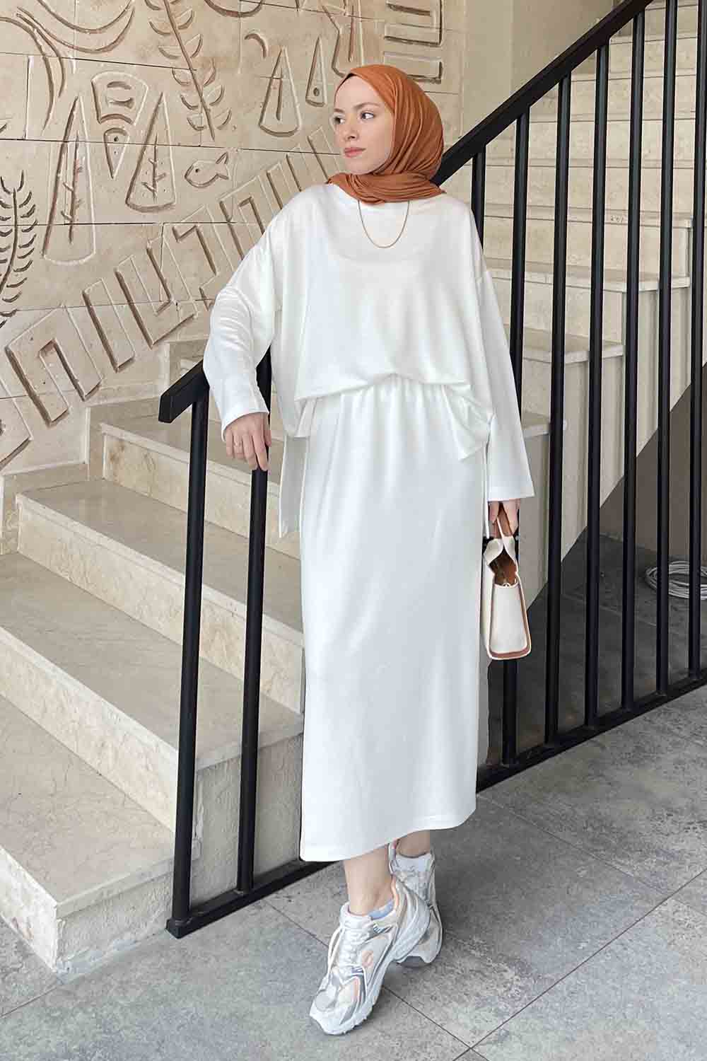 Lamelif Kristal Etekli Tesettür Takım Beyaz