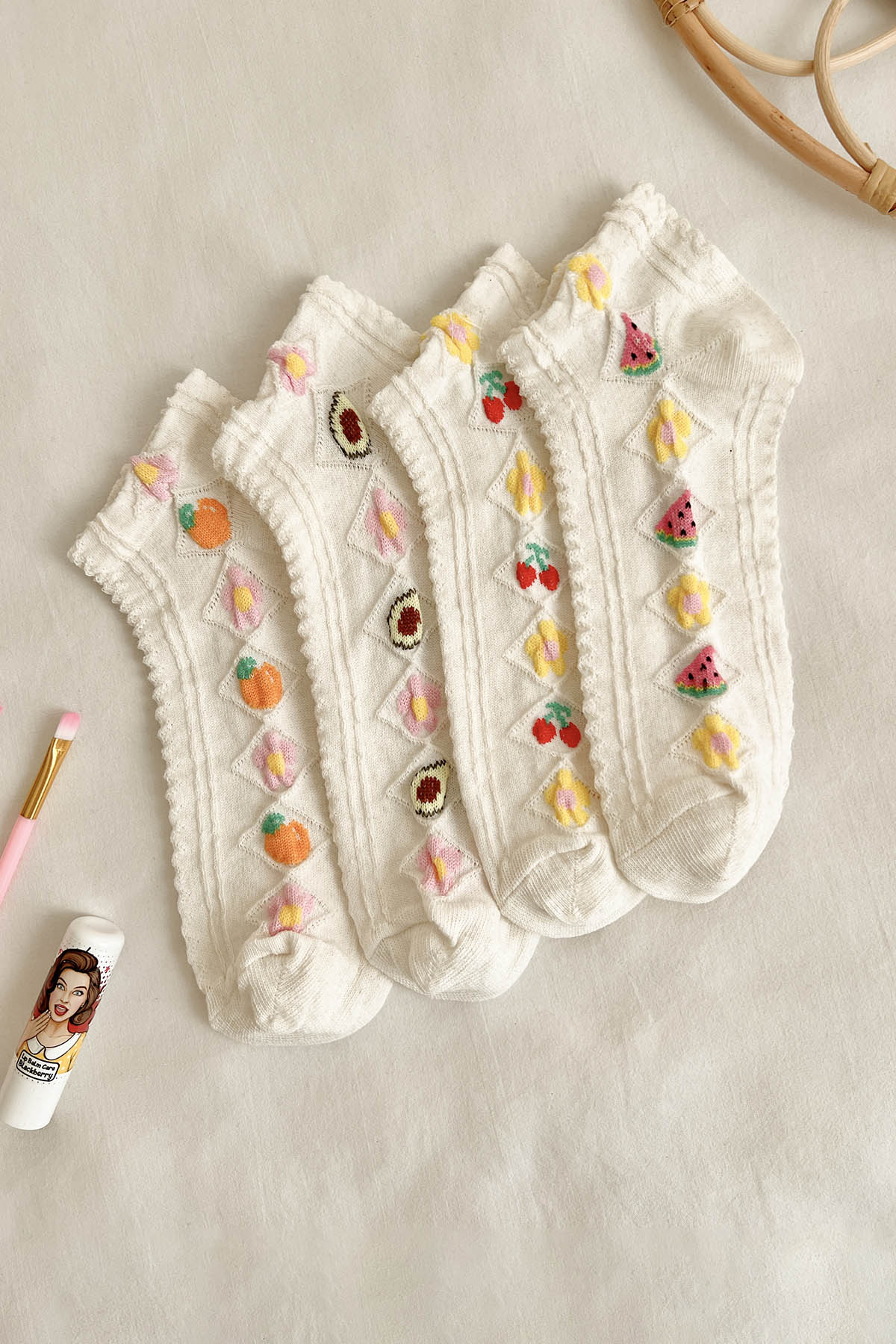 Lamelif Meyve Kabartmalı Patik Çorap