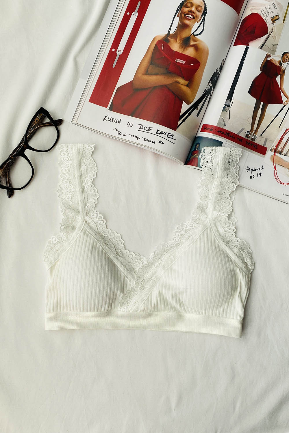 Lamelif Dantel Askılı Pedli Sporcu Sütyen