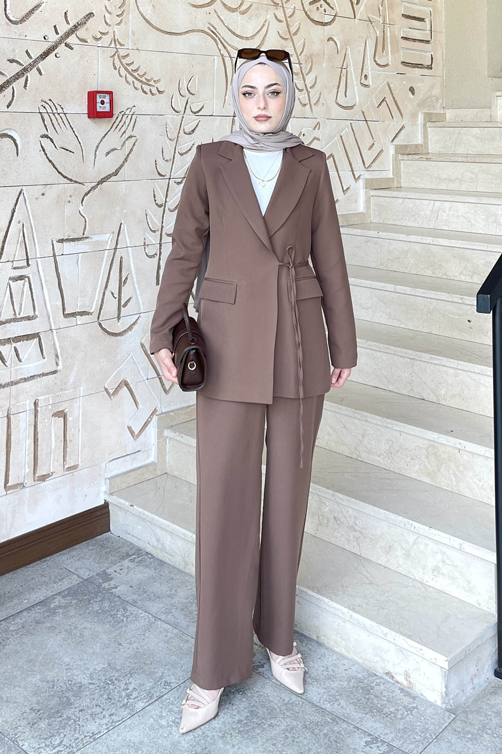 Lamelif Bağlama Detaylı Ceket Takım Kahverengi
