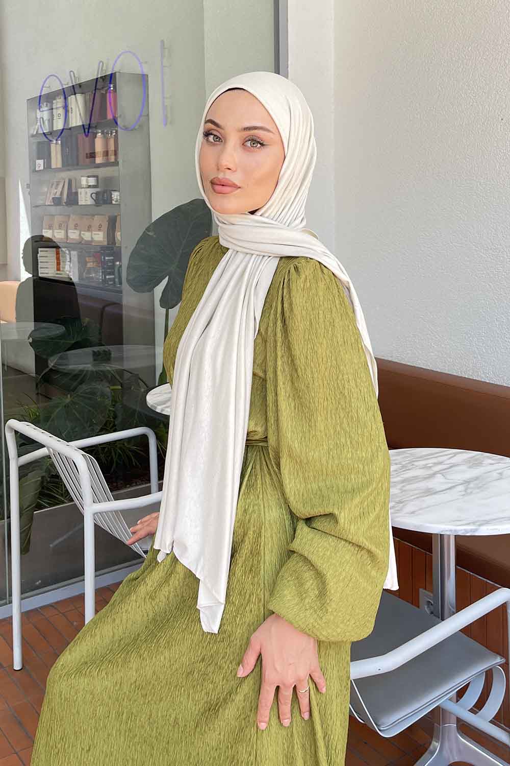 Gray Pink Combed Fabric Straight Shawl