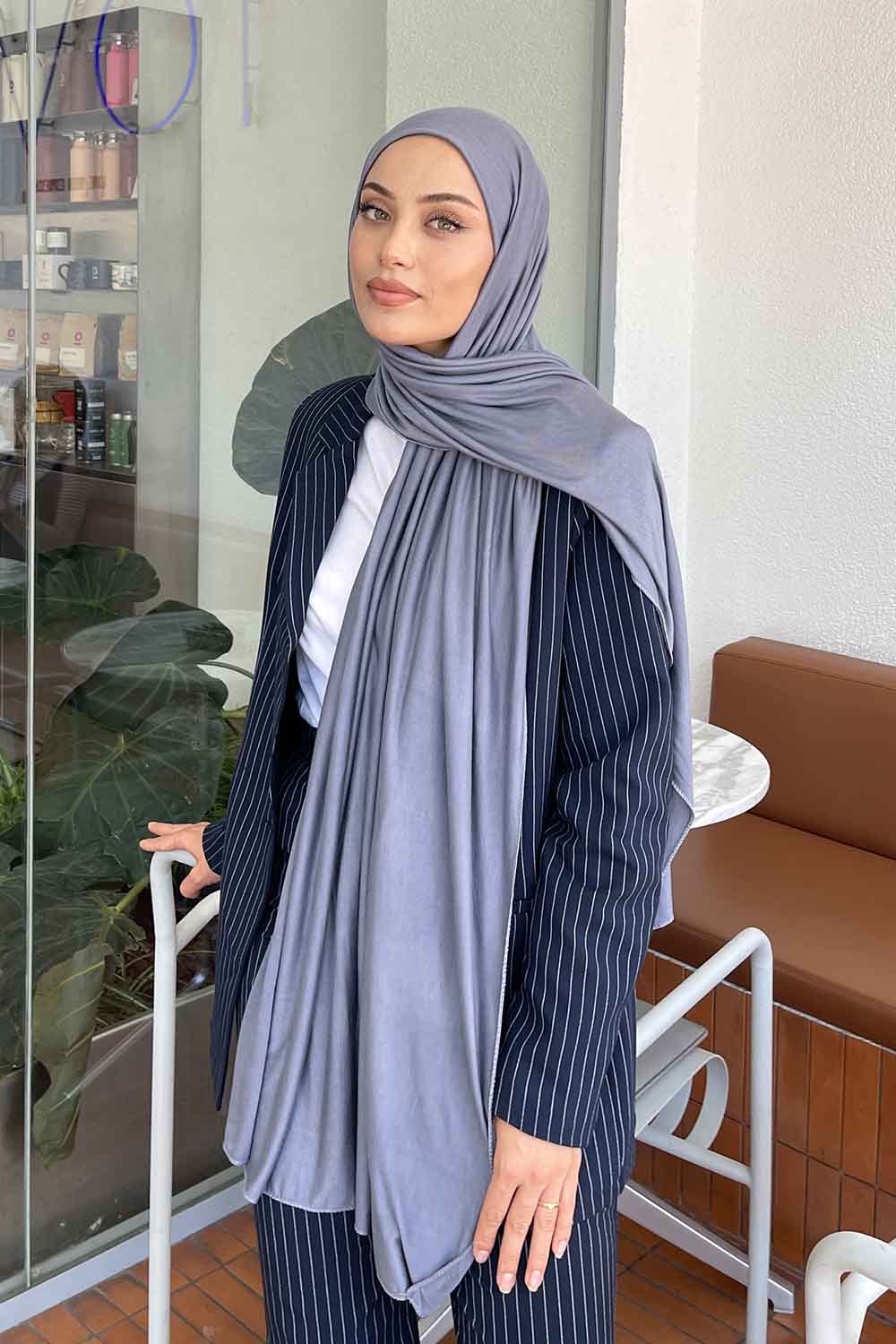 Lamelif Koyu Gri Penye Şal