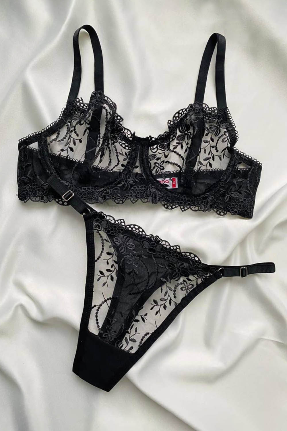 Lamelif Brode Tül Dantelli Nakışlı Takım