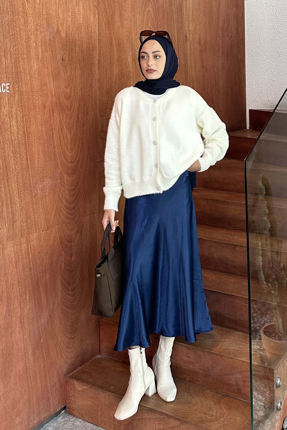 Lamelif Sakallı Basic Hırka Beyaz