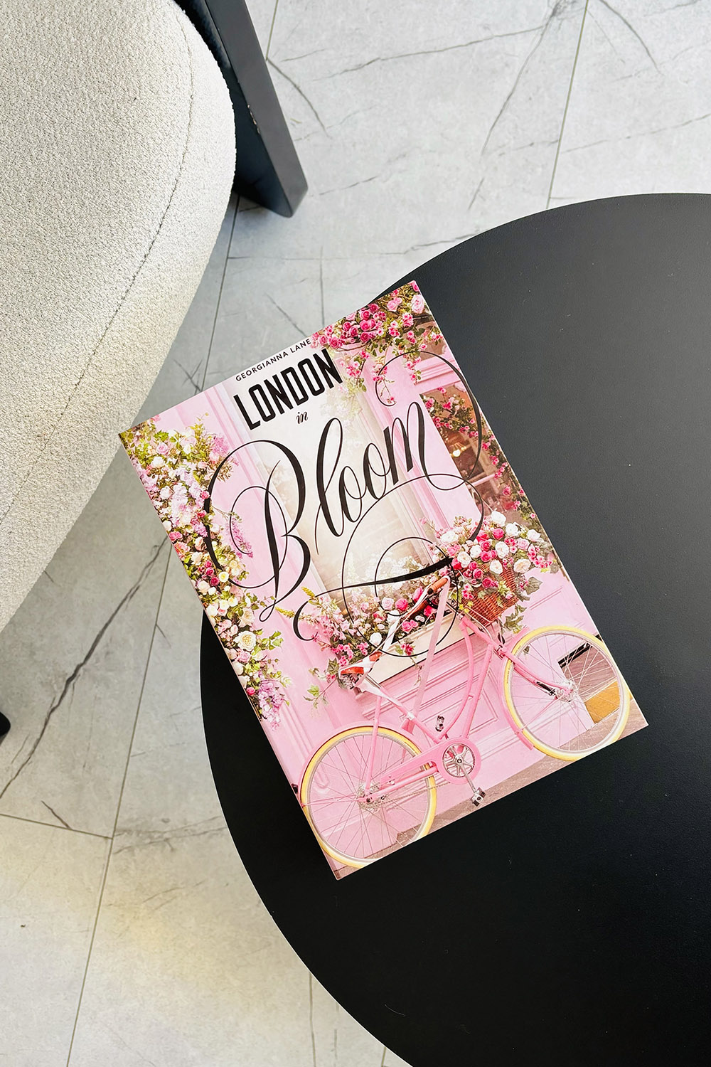 Lamelif Londan in Bloom Yazılı Dekorafif Kitap Kutusu