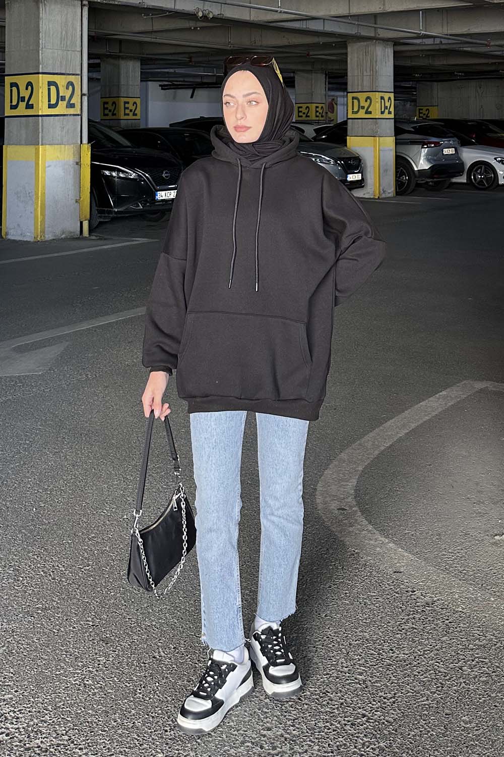 Lamelif Üç İplik Kanguru Cep Sweatshirt Siyah