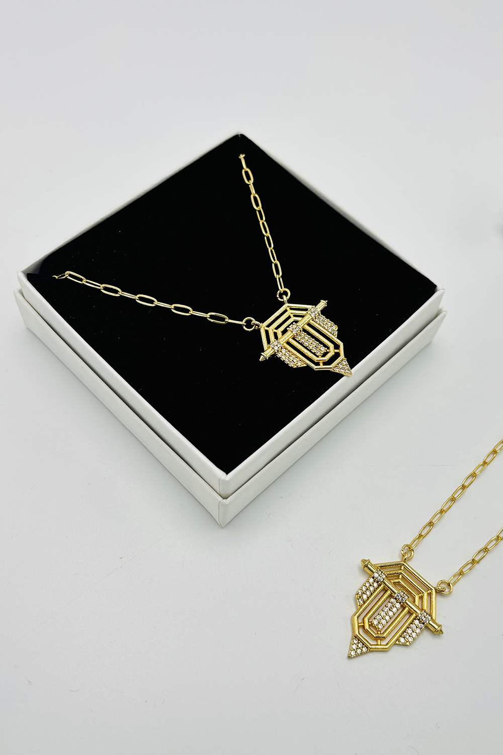 Gold Gold Straight Necklace