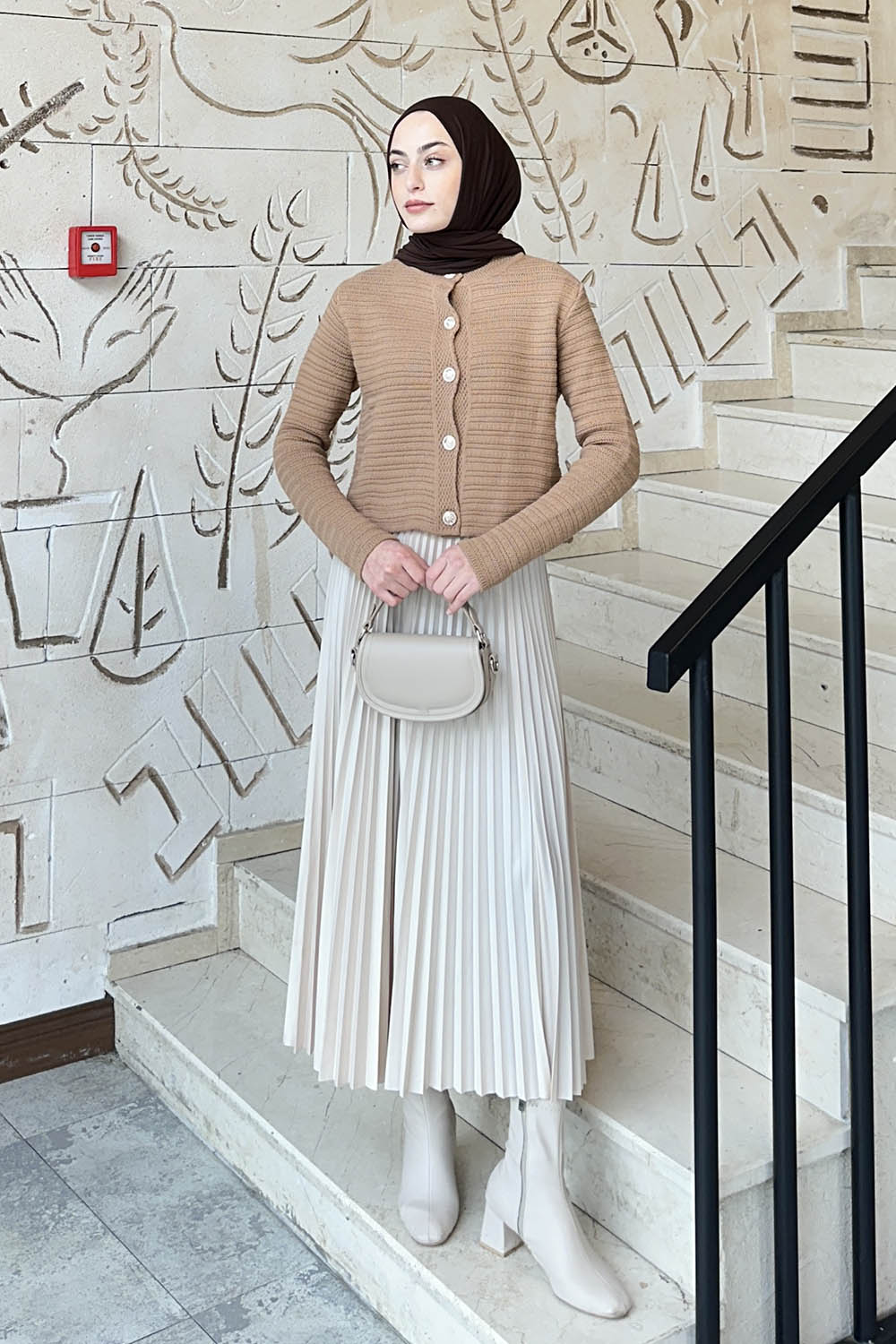 Lamelif Links Desenli Crop Hırka Camel