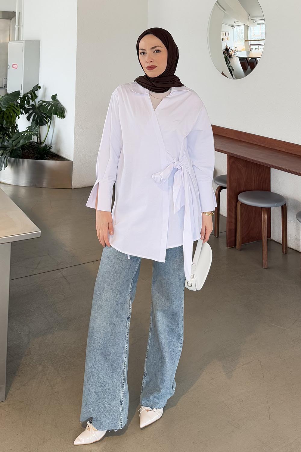 Lamelif Bağlama Detaylı Tesettür Gömlek Beyaz