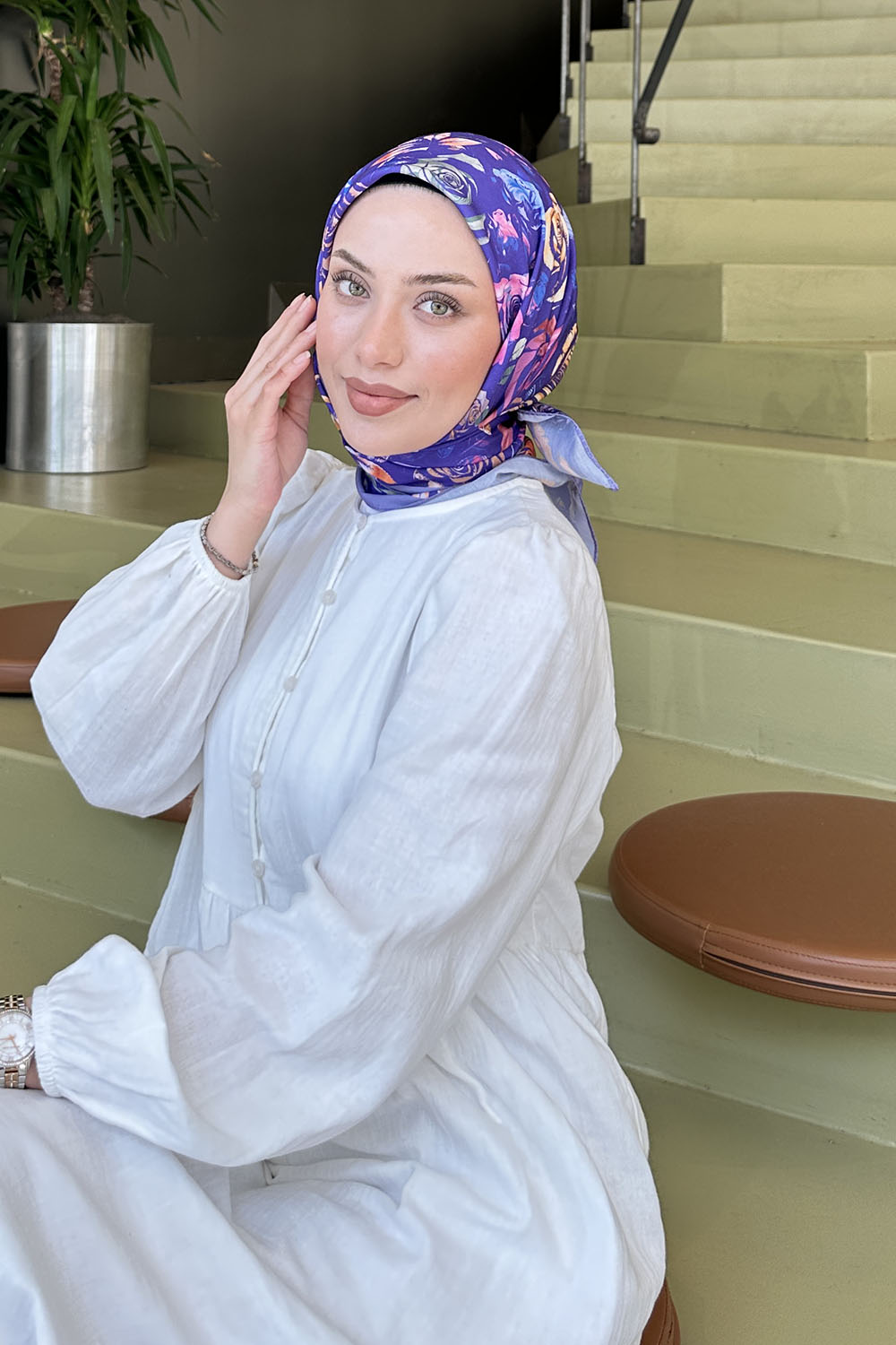 Lamelif Çiçek Desen Modal Eşarp Mor