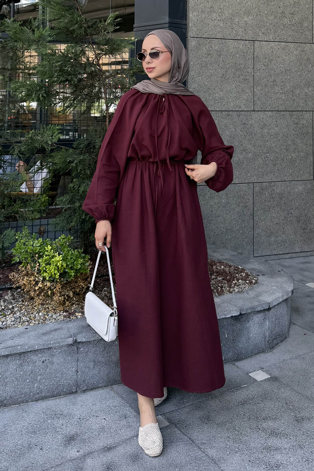 Lamelif Balon Kol Bağlamalı Tesettür Elbise Mürdüm