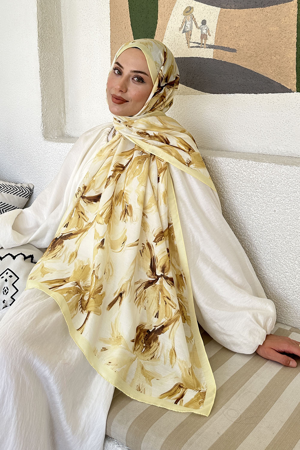 Lamelif Çicek Desen Soft Şal Sarı