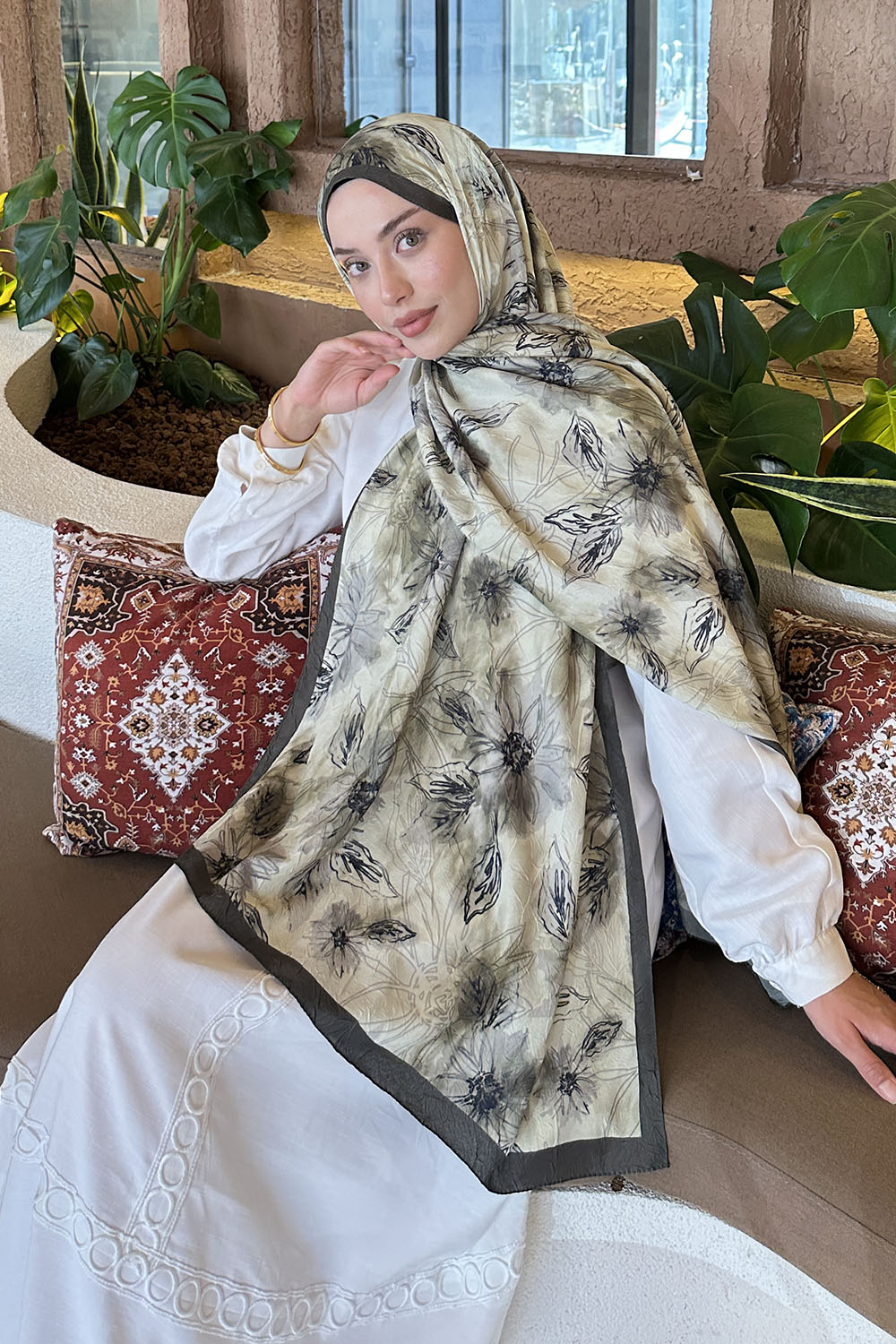 Lamelif Sarmaşık Desen Bambu Şal Adaçayı