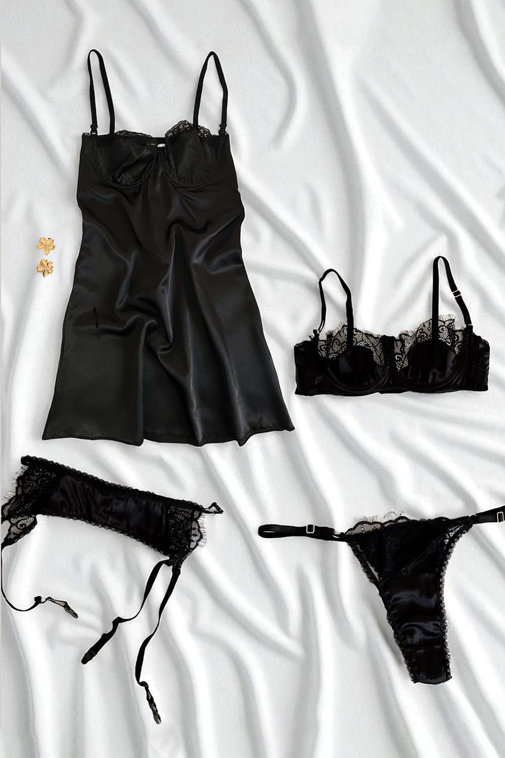 Lamelif Rhera Dantelli Saten Gecelikli Jartiyer Takım