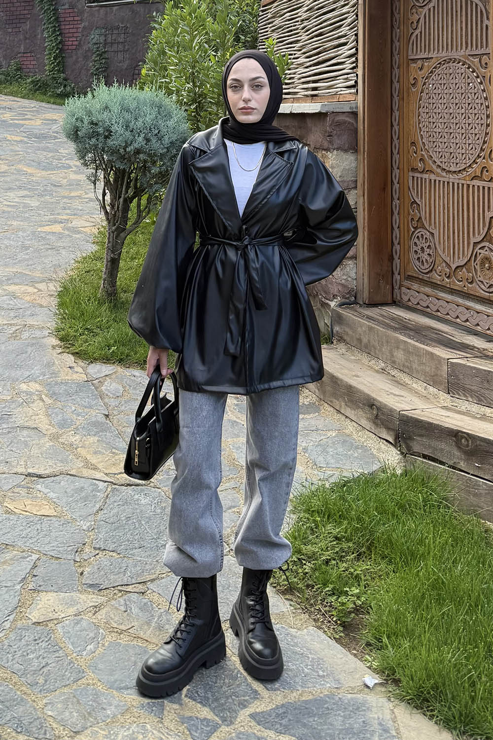 Lamelif Bağlama Detaylı Deri Mont Siyah