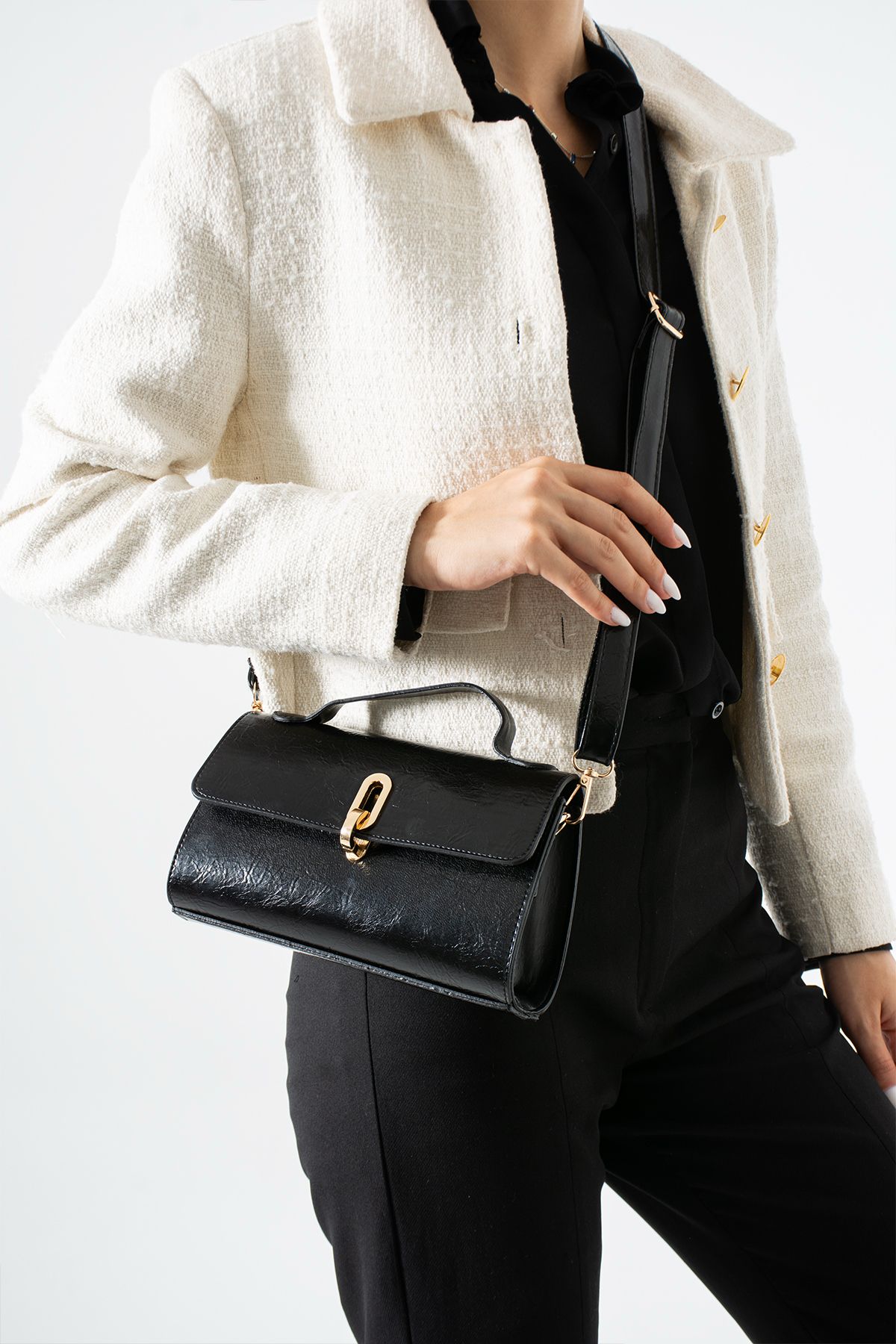 Lamelif Leına Model Kadın Çapraz Çantası Siyah