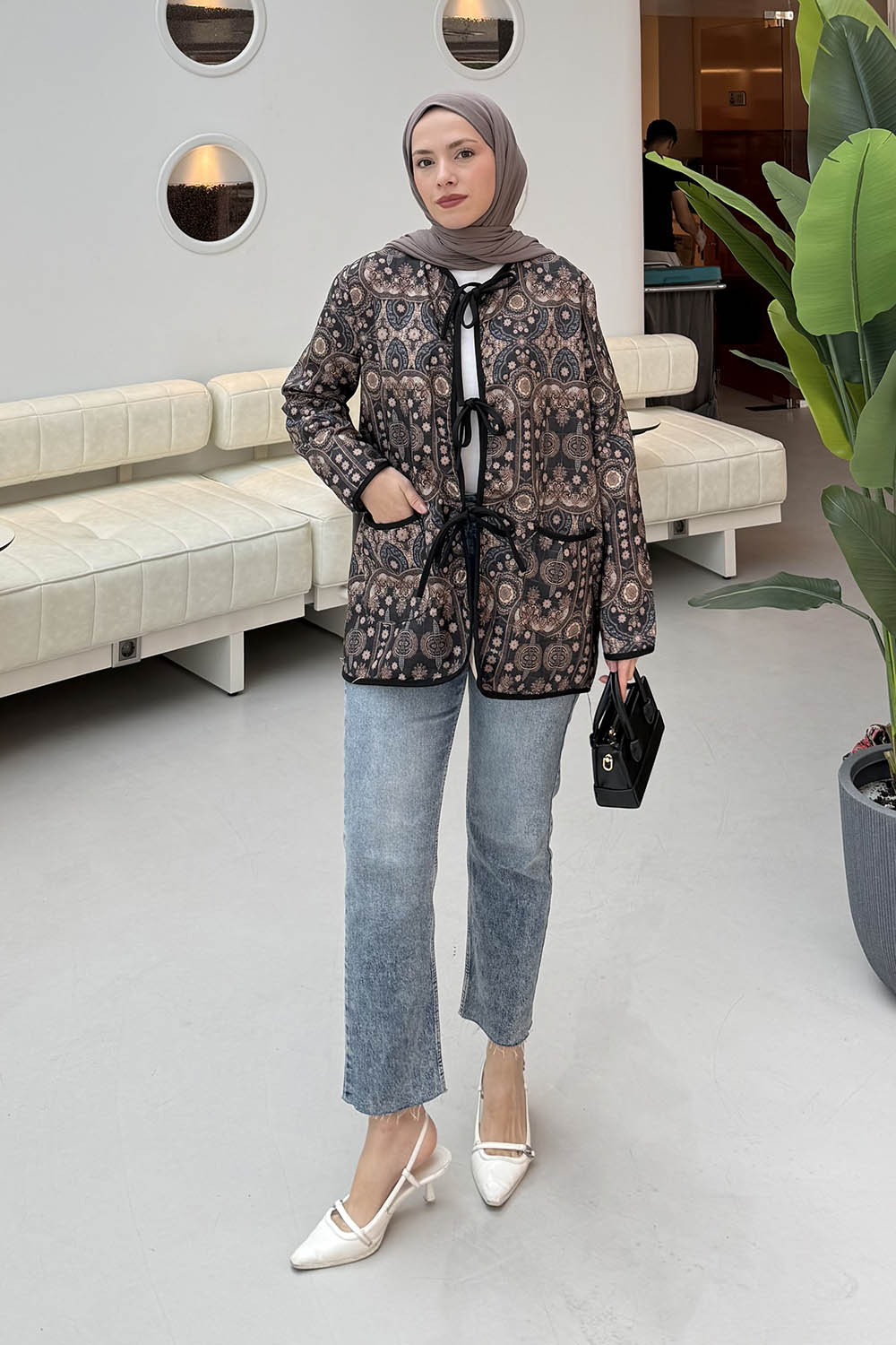 Black V Neck Long Arm Polyester Cardigan