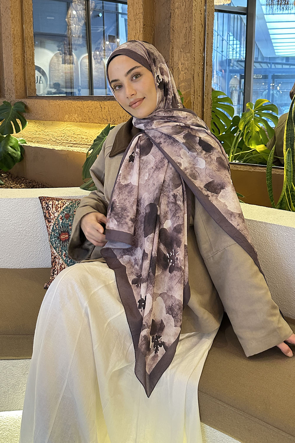 Lamelif Batik Çiçek Desen Bambu Şal Soft Kahve