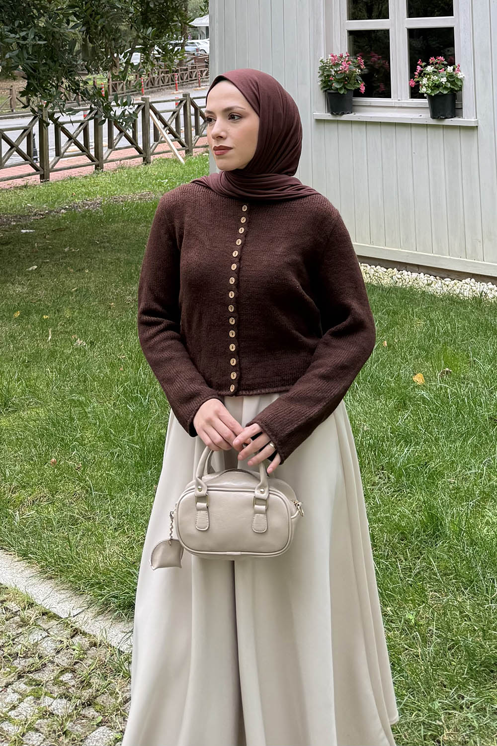 Lamelif Düğme Detaylı Hırka Acı Kahve