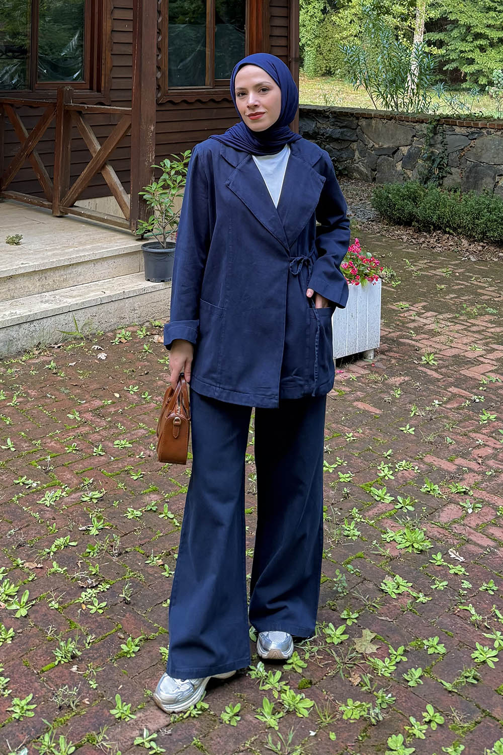 Lamelif Yan Bağlama Detaylı Pantolonlu Takım Lacivert