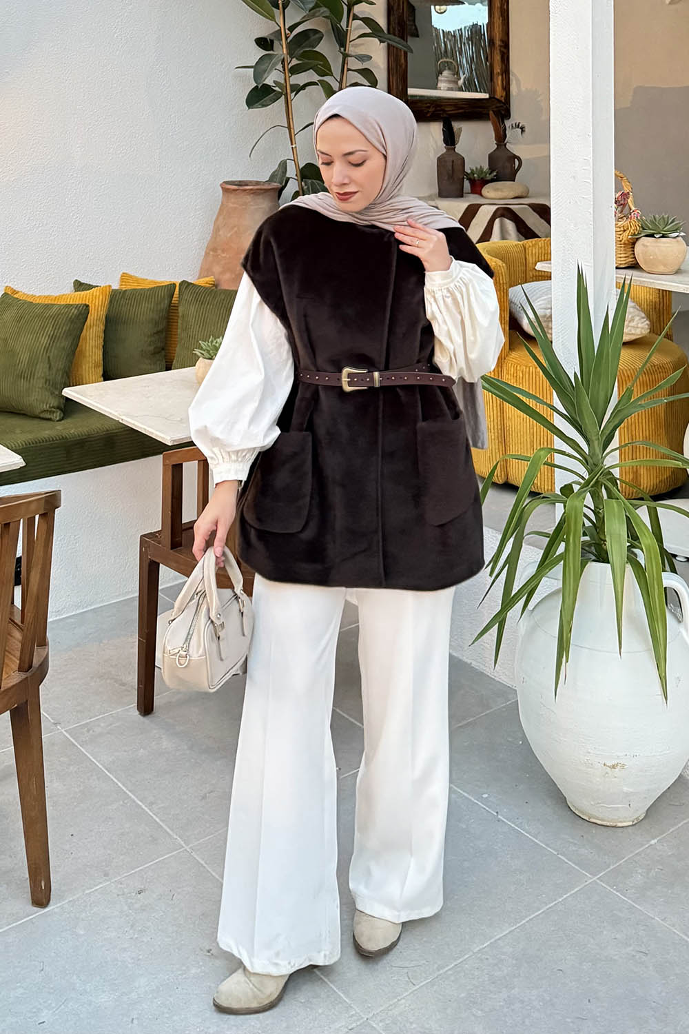 Lamelif Kemerli Kaşe Yelek Koyu Kahve