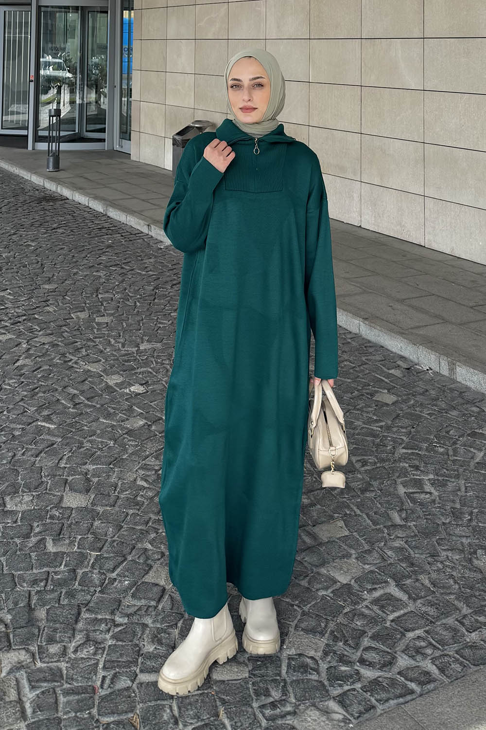 Emerald Green Turtle Neck Acrylic Knitwear Dresess