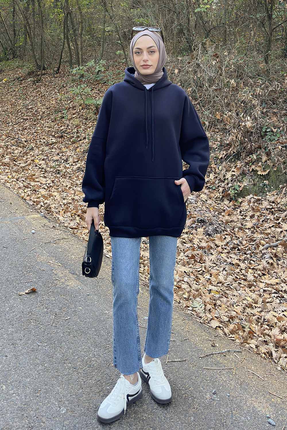 Lamelif Üç İplik Kanguru Cep Sweatshirt Lacivert