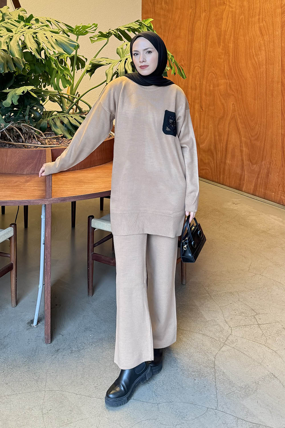 Lamelif Dantel Cep Detaylı Triko Takım Camel