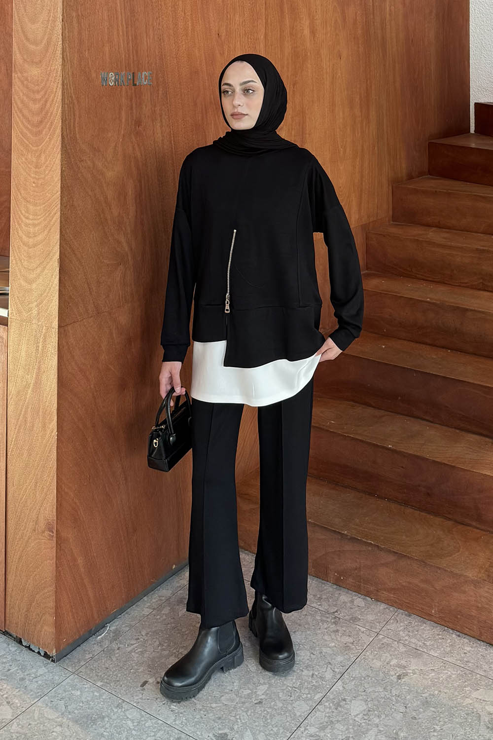 Lamelif Fermuarlı Garnili Takım Siyah