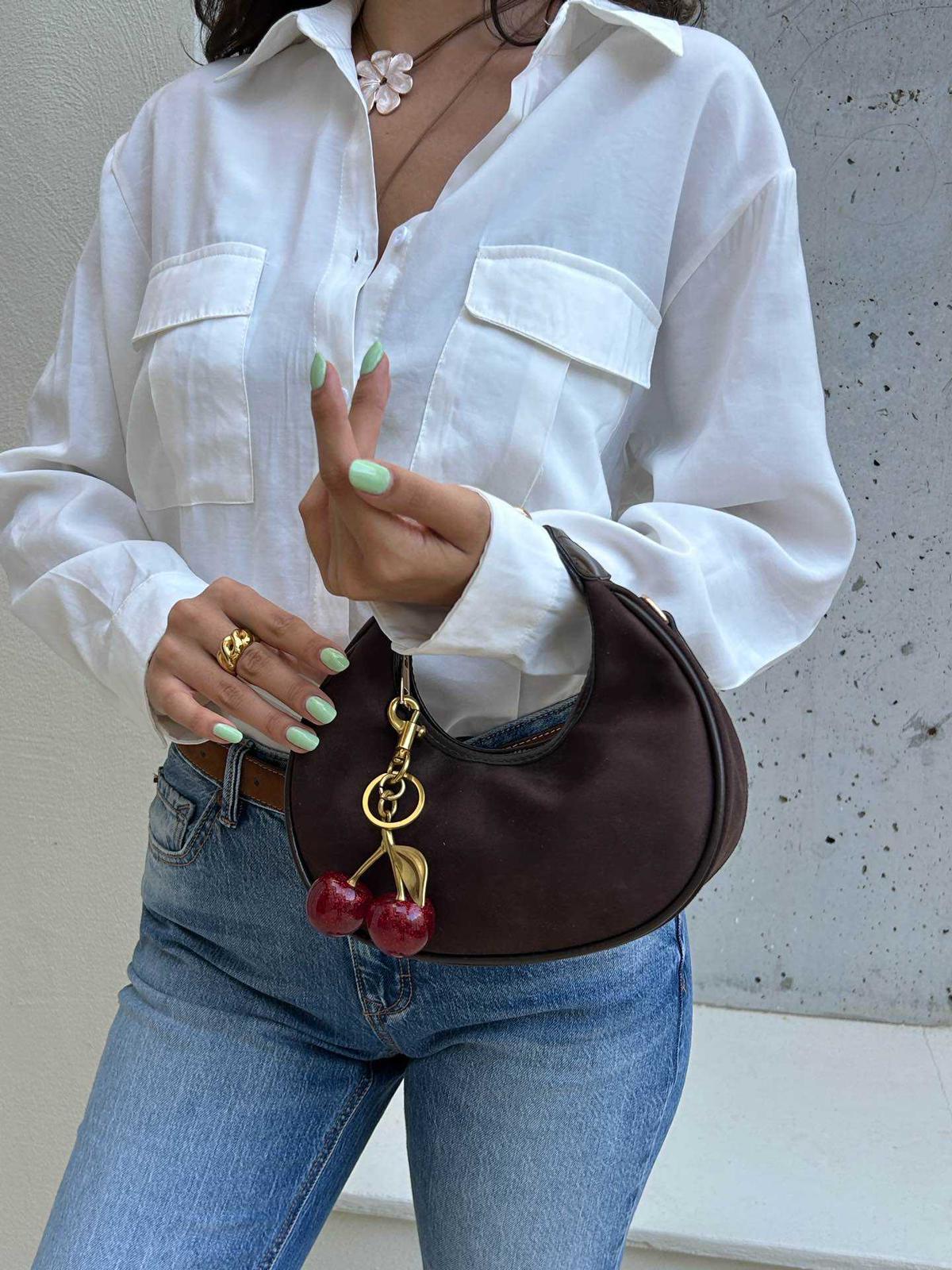 Lamelif Betty Süet Model Charm Hediyeli Kadın El Ve Omuz Çantası