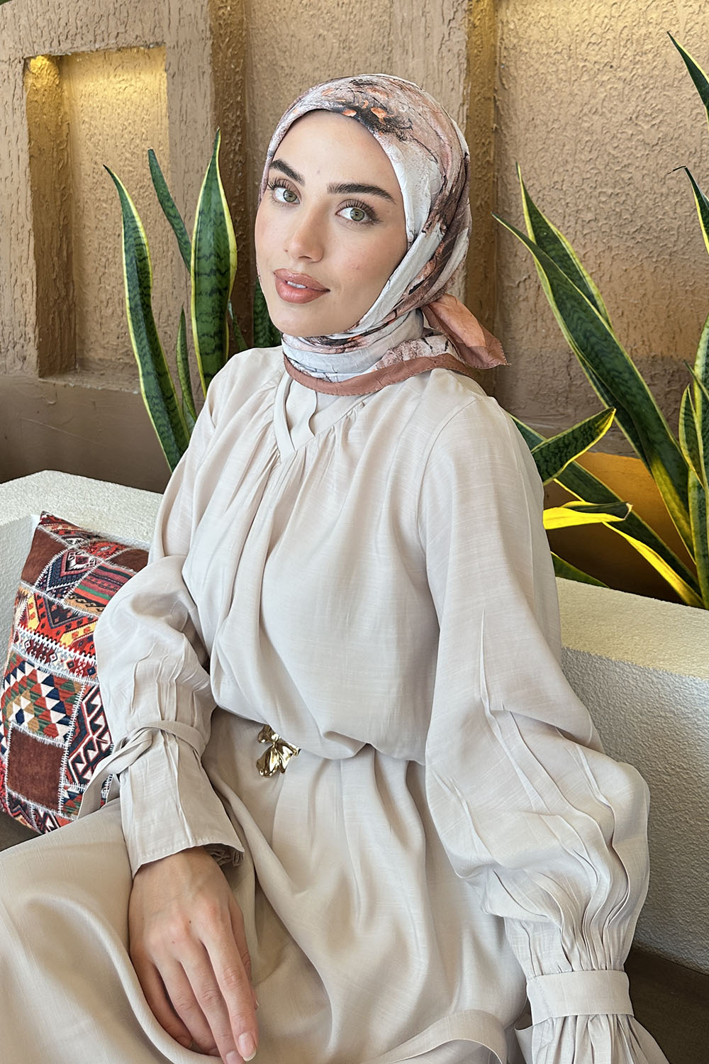 Lamelif Bohem Çiçek Desen Bambu Eşarp Badem