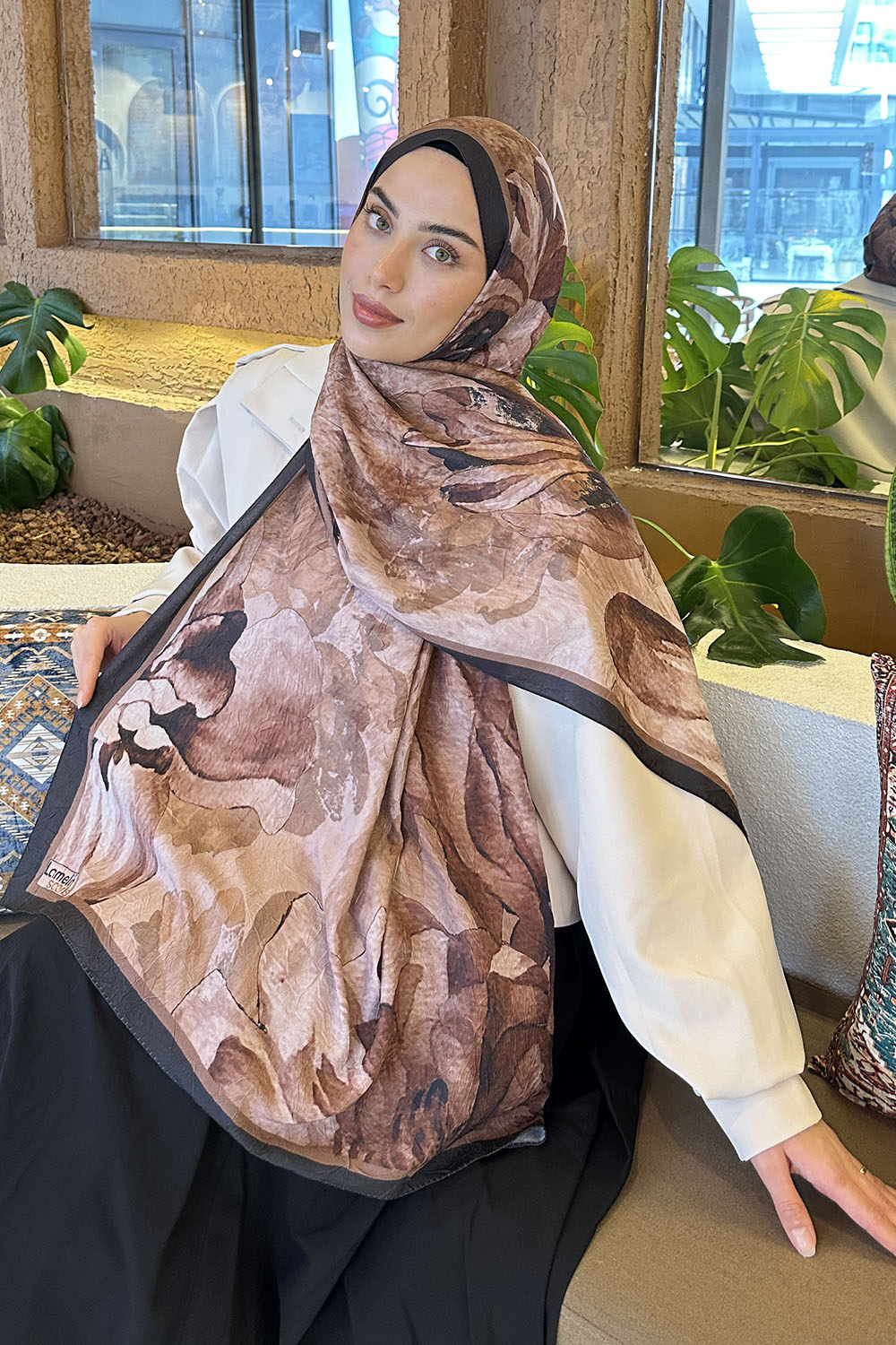 Lamelif Floral Desen Bambu Şal Siyah Kahverengi