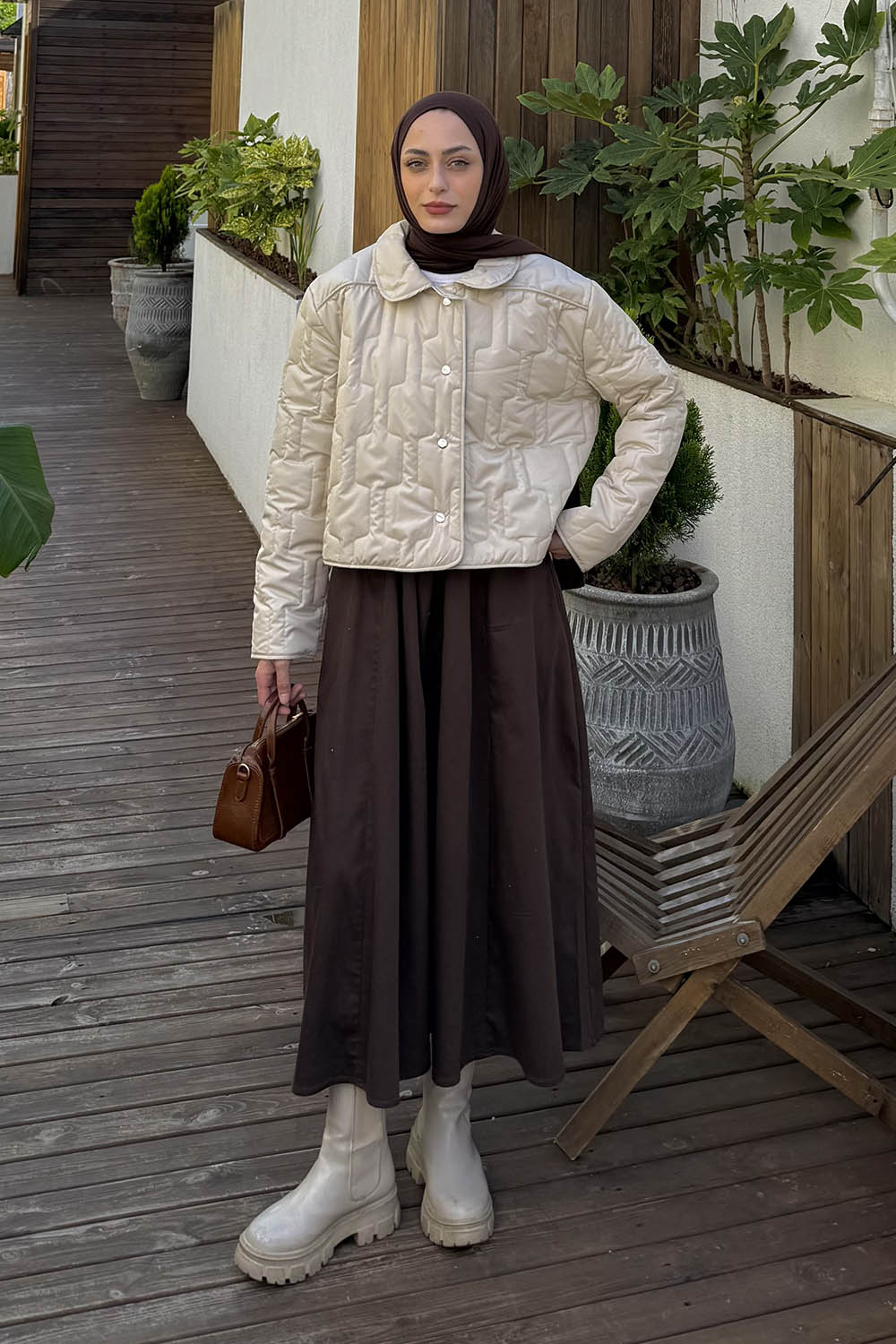 Lamelif Biyeli Kapitone Mont  Taş Rengi