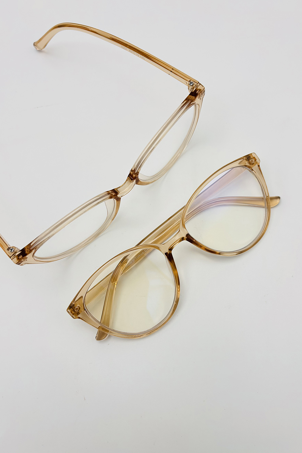 Lamelif Buny Bal Çerçeve Şeffaf İmaj Gözlük