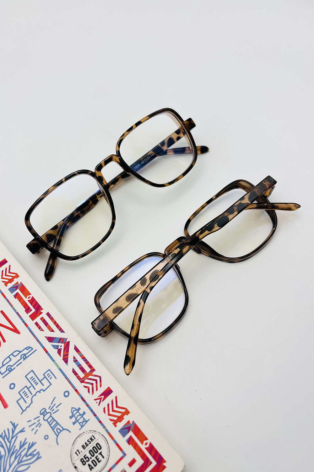 Lamelif Dore Leopar Çerçeve Şeffaf Güneş Gözlüğü