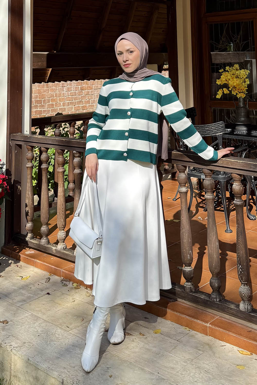 Lamelif Düğme Detaylı Çizgili Hırka Zümrüt