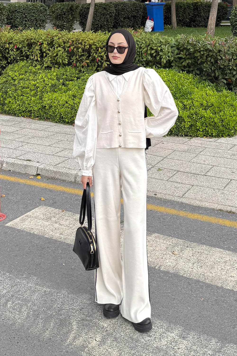 Lamelif Biyeli Yelekli Takım Taş Rengi