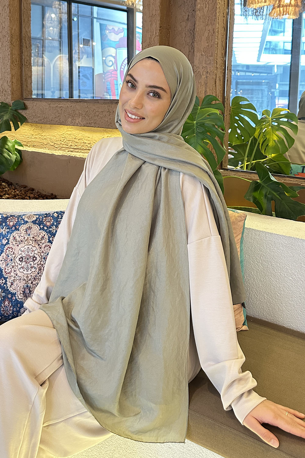 Anatolian Black Viscose Fabric Straight Shawl